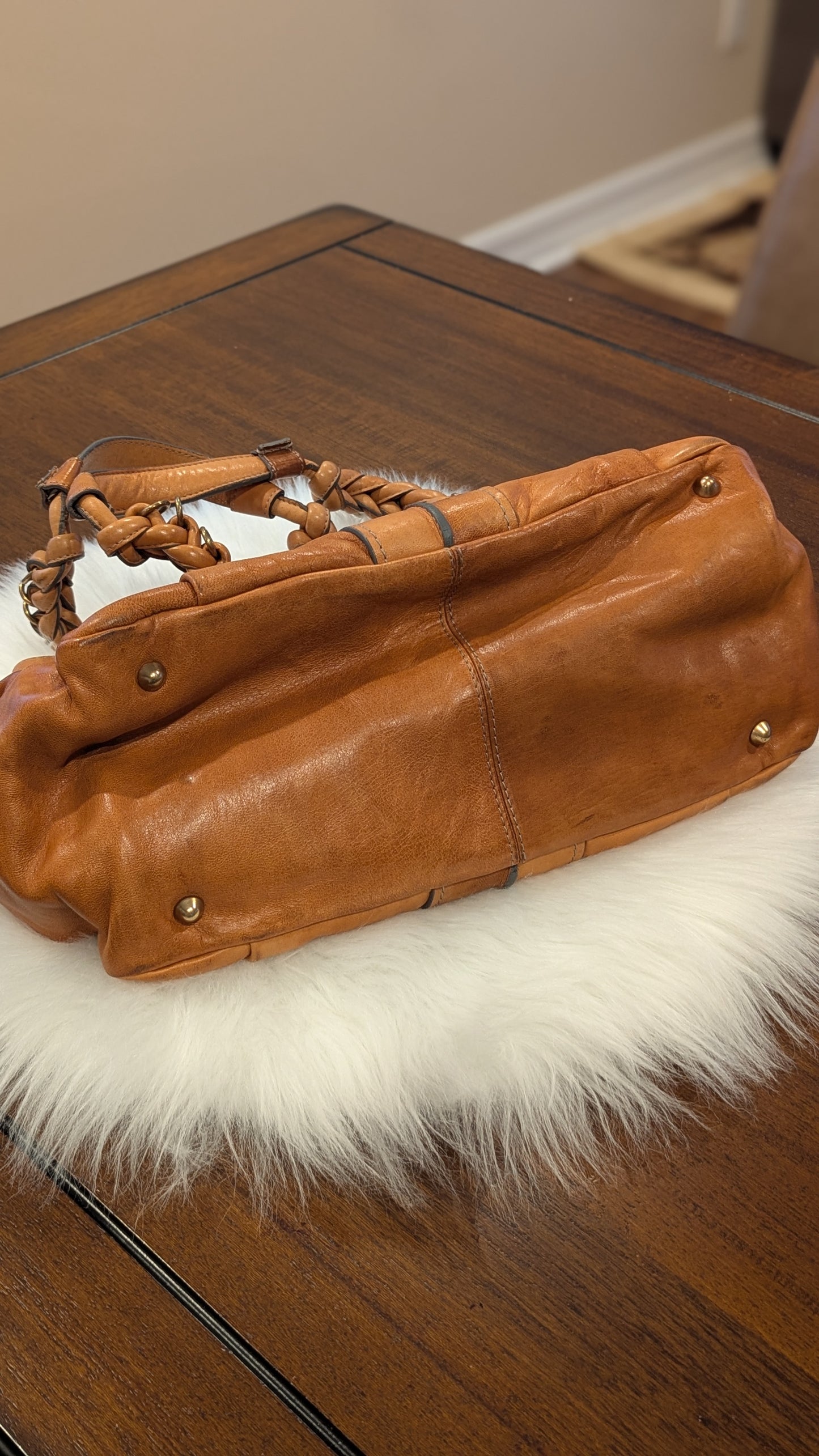 Pre-Owned Chloe Vintage Leather Shoulder Bag