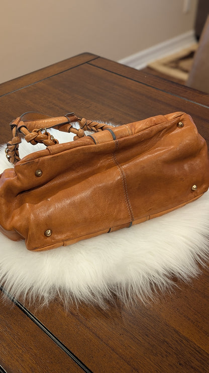 Pre-Owned Chloe Vintage Leather Shoulder Bag